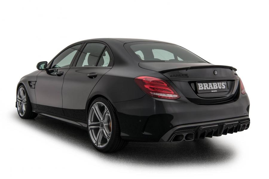  Mercedes-AMG C63 600 by Brabus 2017 года  (фото 5 из 19)